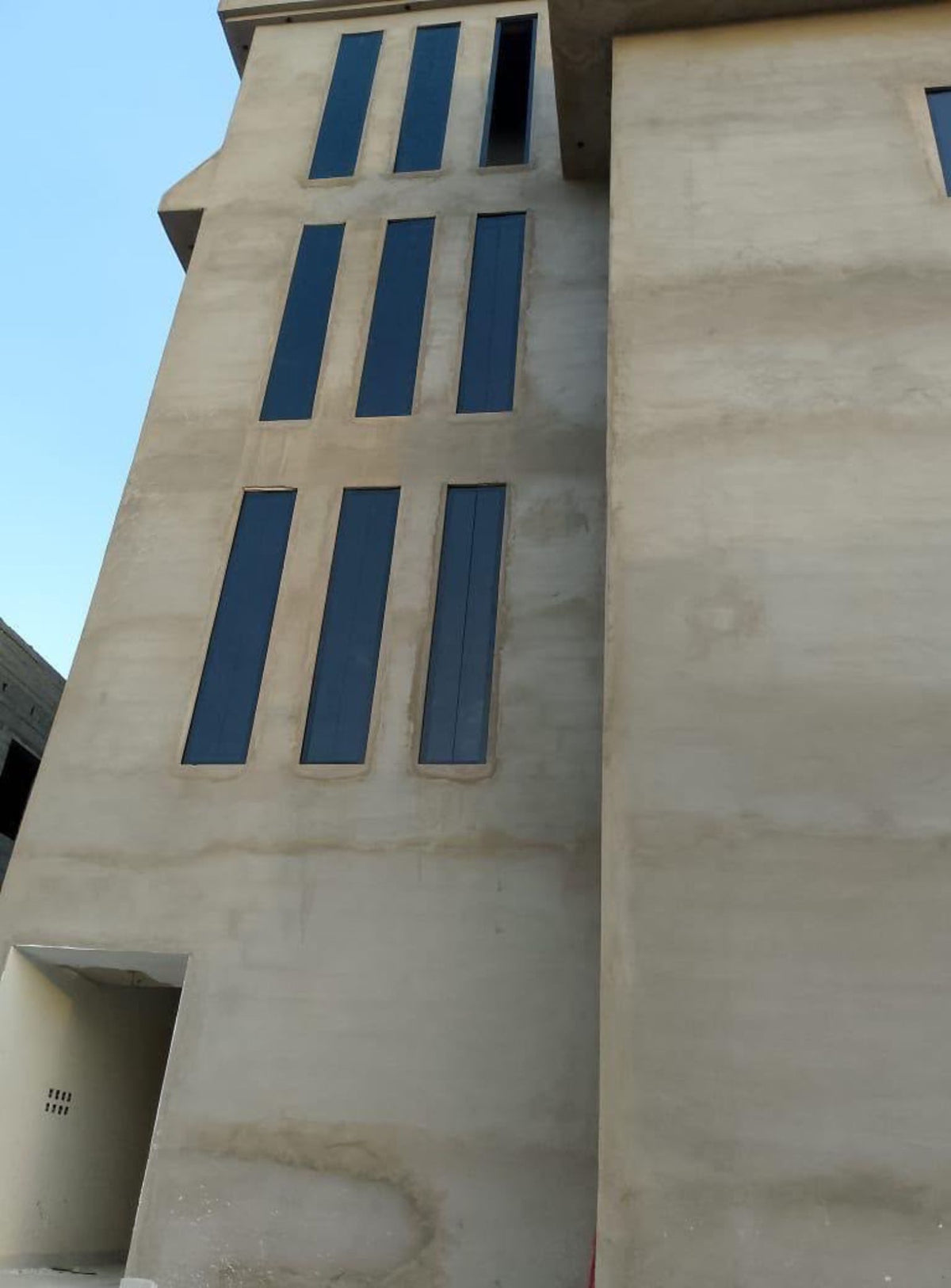 شبابيك ثوبات دبل أسود – تنفيذ وتركيب في المدينة المنورة